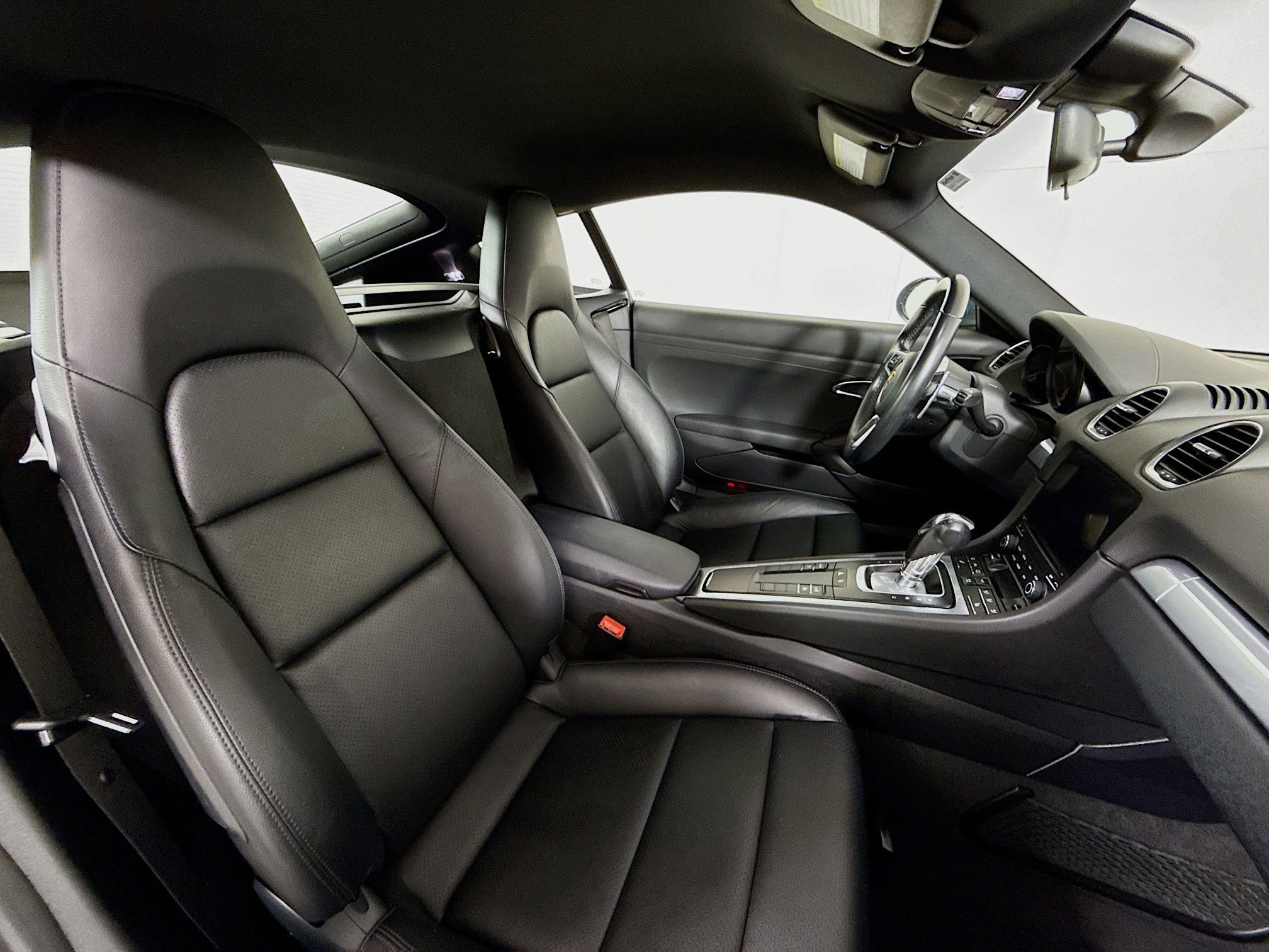 Certified 2018 Porsche 718 Cayman image 21