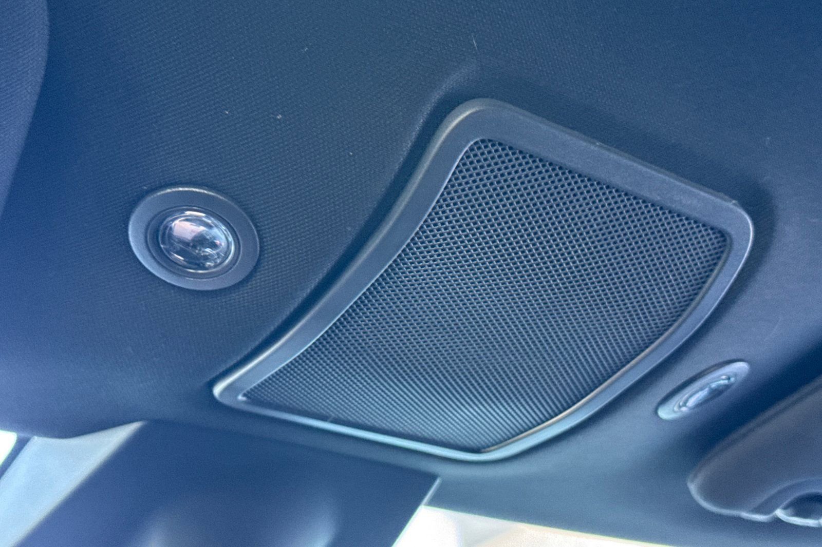 Used 2017 Tesla Model S 75 image 24