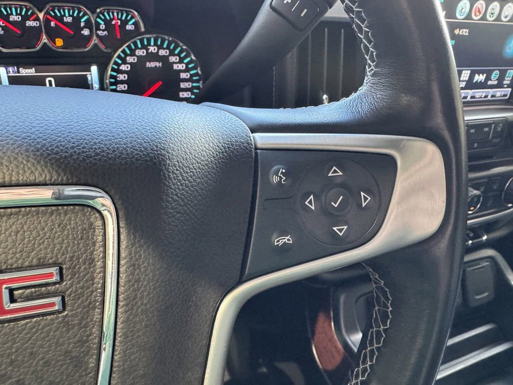Used 2018 GMC Sierra 1500 SLT AWD/4WD image 19