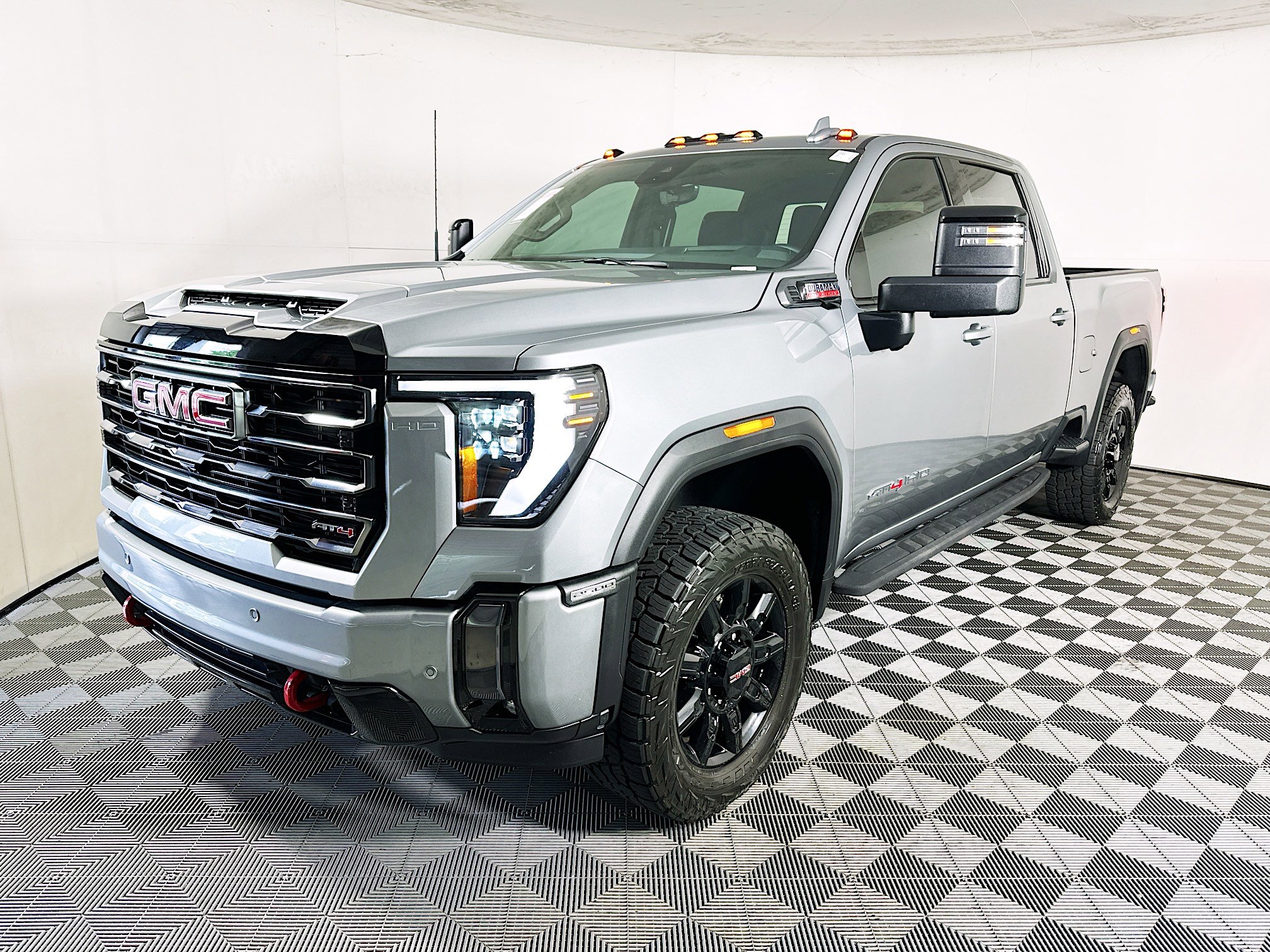 Used 2024 GMC Sierra 2500 AT4 w/ AT4 Premium Plus Package image 7
