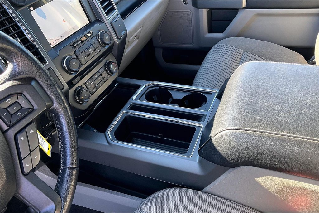 Used 2018 Ford F150 XLT w/ Equipment Group 302A Luxury AWD/4WD image 19