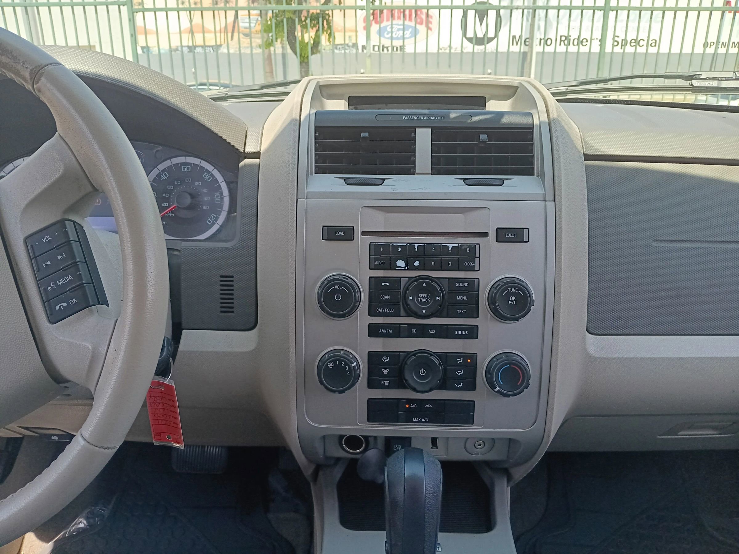 Used 2011 Ford Escape XLT FWD image 16