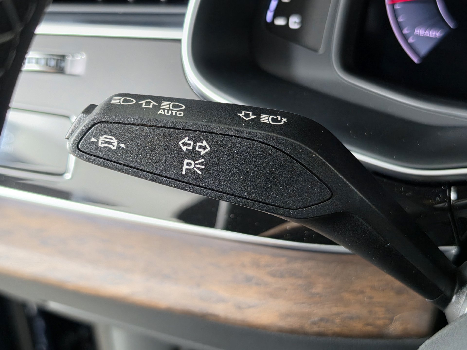 New 2027 Audi Q8 Premium Plus AWD/4WD image 18
