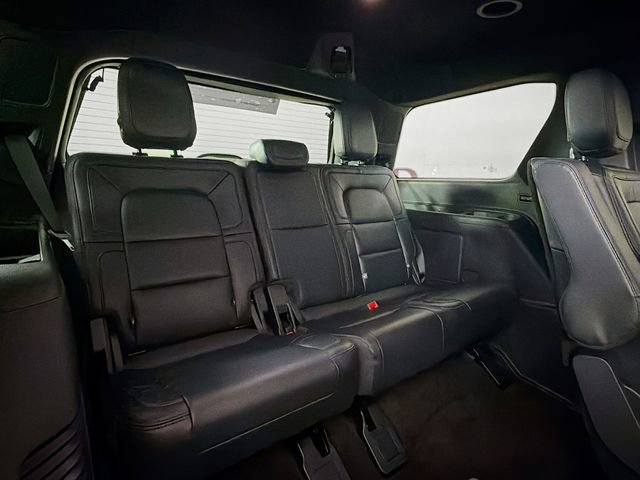 Used 2024 Lincoln Navigator Reserve image 33