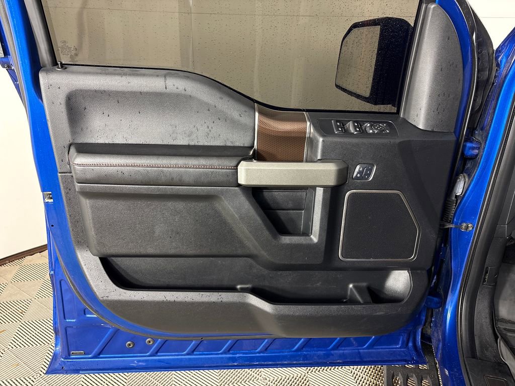 Used 2018 Ford F150 Raptor w/ Equipment Group 802A Luxury image 22