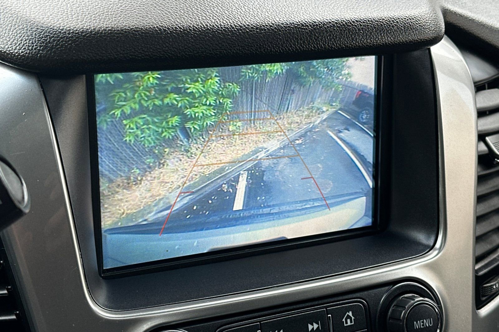 Used 2020 Chevrolet Tahoe Premier image 18