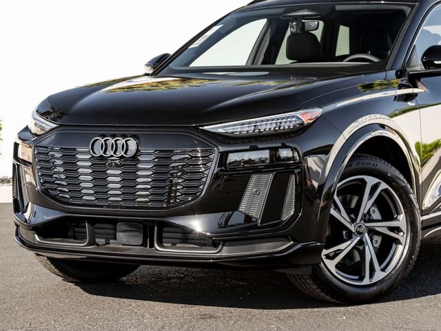 New 2027 Audi Q6 e-tron Premium Plus AWD/4WD image 2