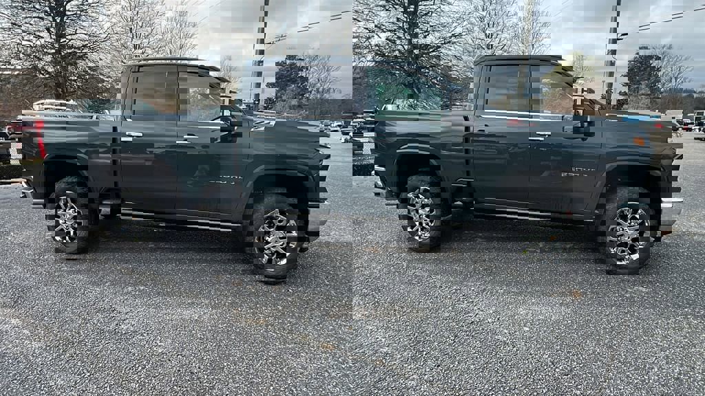 New 2026 Chevrolet Silverado 2500 LTZ w/ LTZ Convenience Package image 4