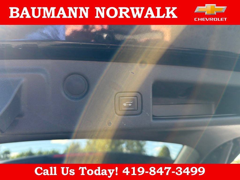 Used 2023 Chevrolet Equinox LT FWD image 45