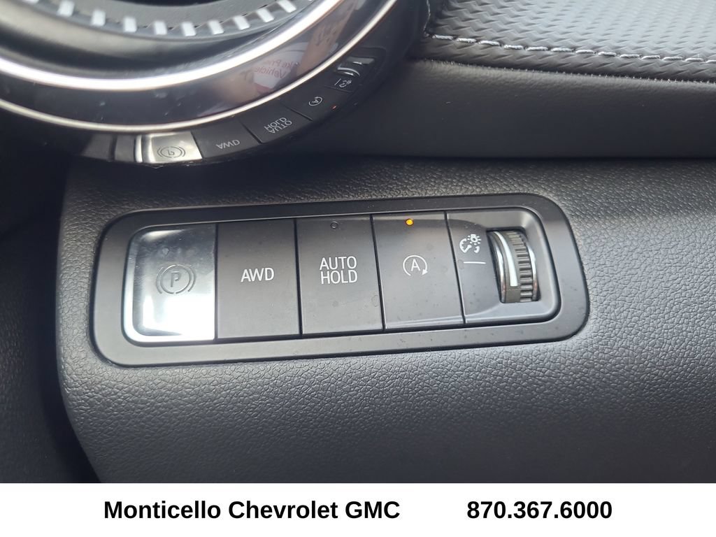 Used 2026 Chevrolet Equinox LT w/ Convenience Package II AWD/4WD image 19