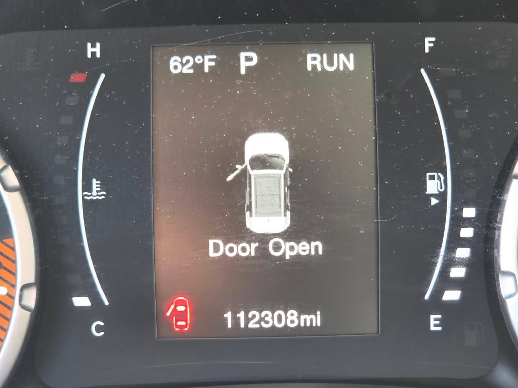Used 2021 Jeep Renegade Sport w/ Sport Appearance Group AWD/4WD image 26