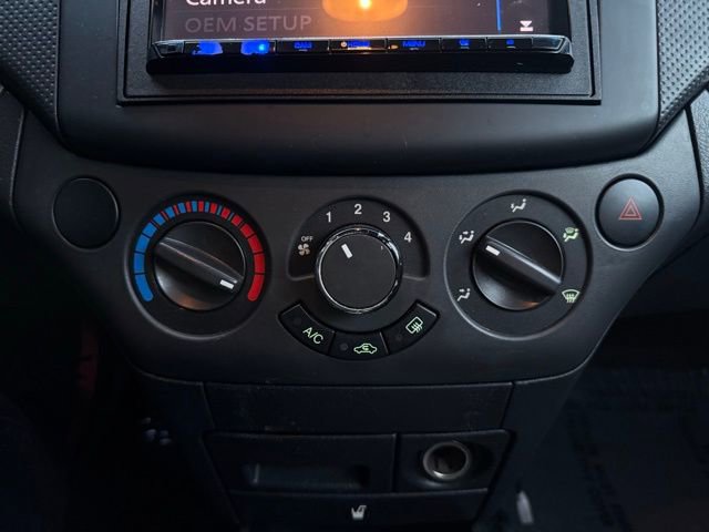 Used 2009 Chevrolet Aveo LT image 15