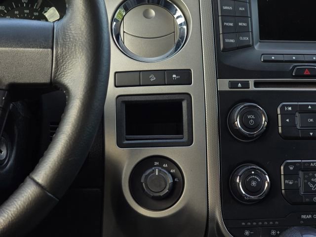 Used 2016 Ford Expedition EL XLT image 25