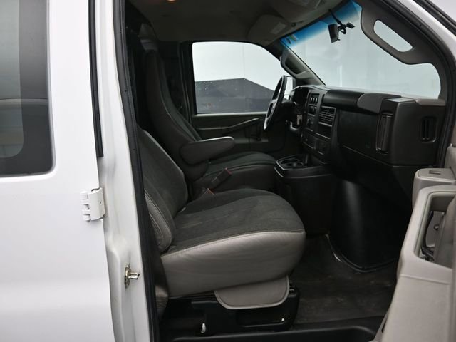 Used 2021 Chevrolet Express 2500 w/ Driver Convenience Package image 37