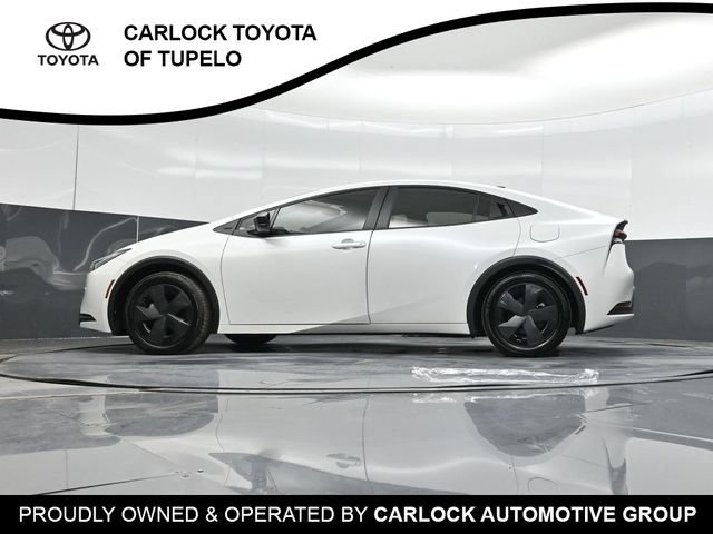 Used 2026 Toyota Prius LE FWD image 50