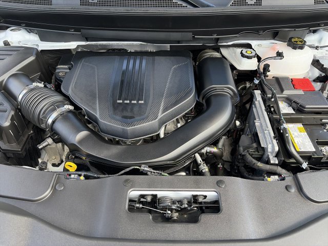 Used 2026 Chevrolet Traverse RS w/ LPO, Floor Liner Package AWD/4WD image 37