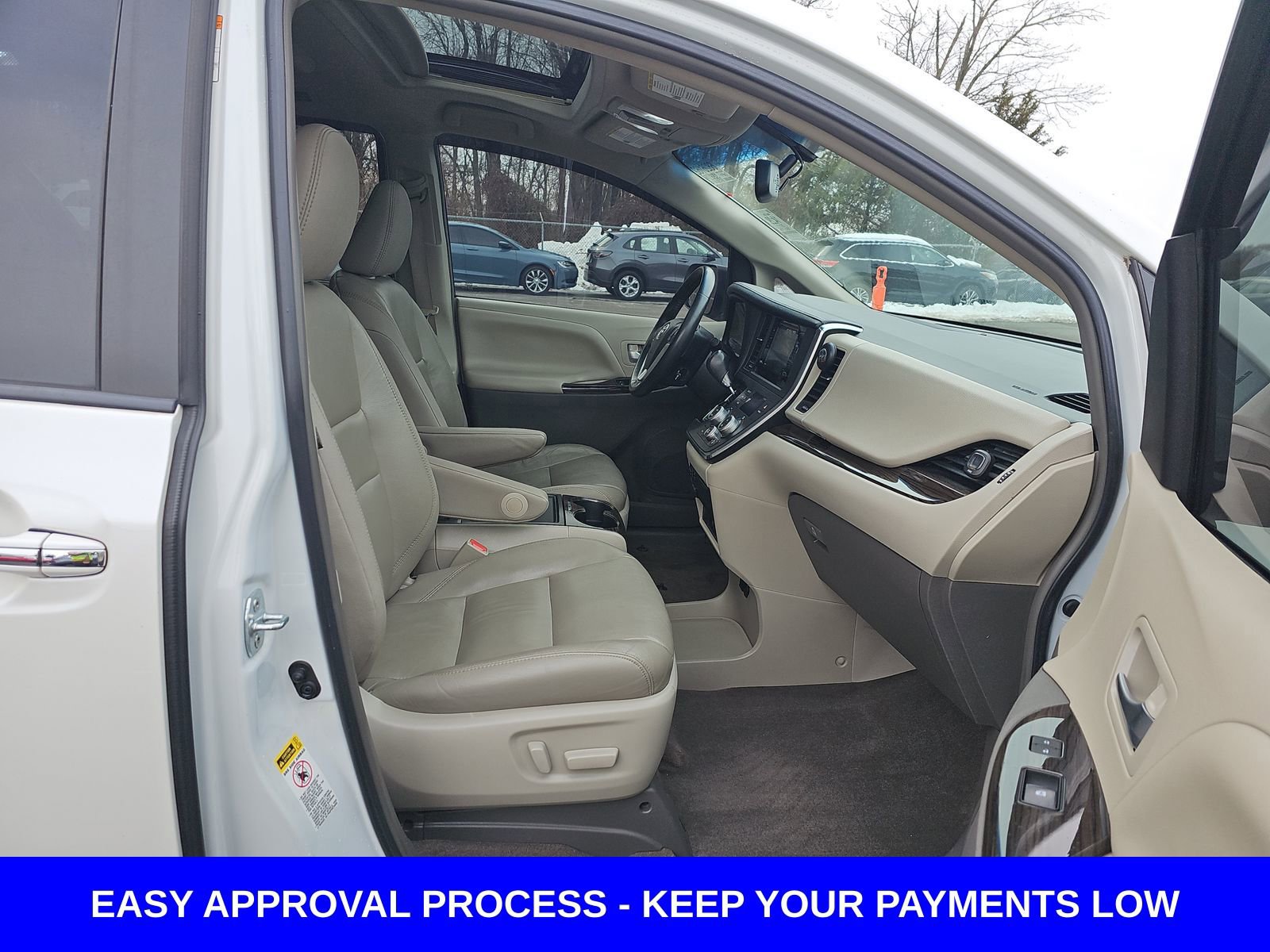 Used 2017 Toyota Sienna XLE Premium image 15