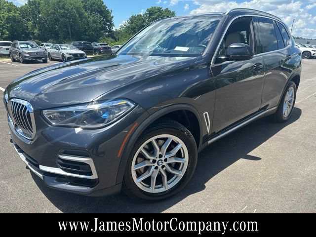 Used 2022 BMW X5 xDrive40i w/ Executive Package AWD/4WD video 1
