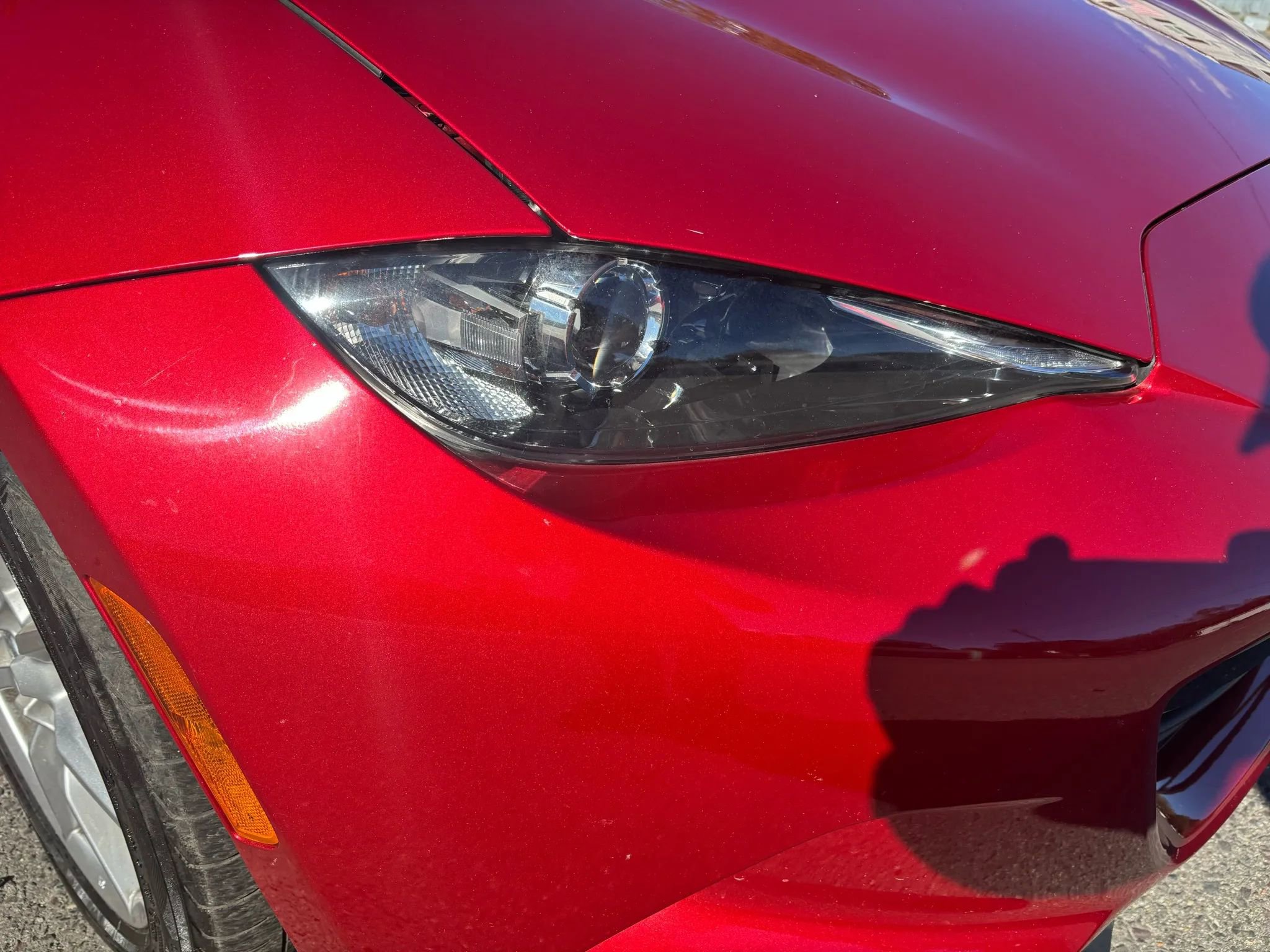 Used 2016 MAZDA MX-5 Miata Sport image 4