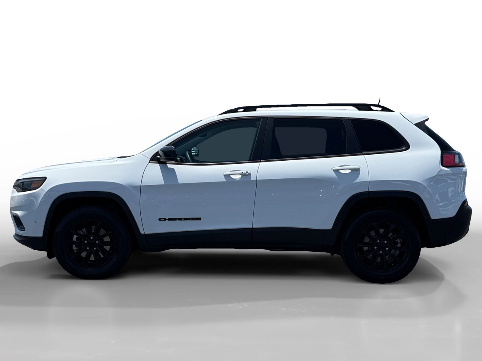 Used 2023 Jeep Cherokee Altitude Lux image 2