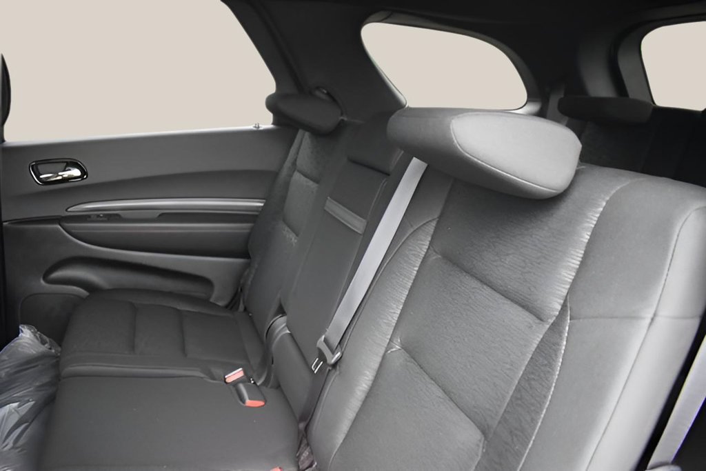 Used 2025 Dodge Durango GT w/ Blacktop Package RWD image 30