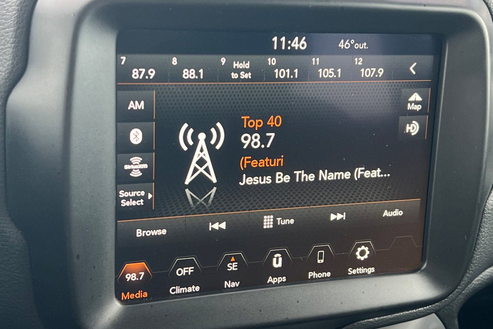 Used 2023 Jeep Renegade Latitude image 15