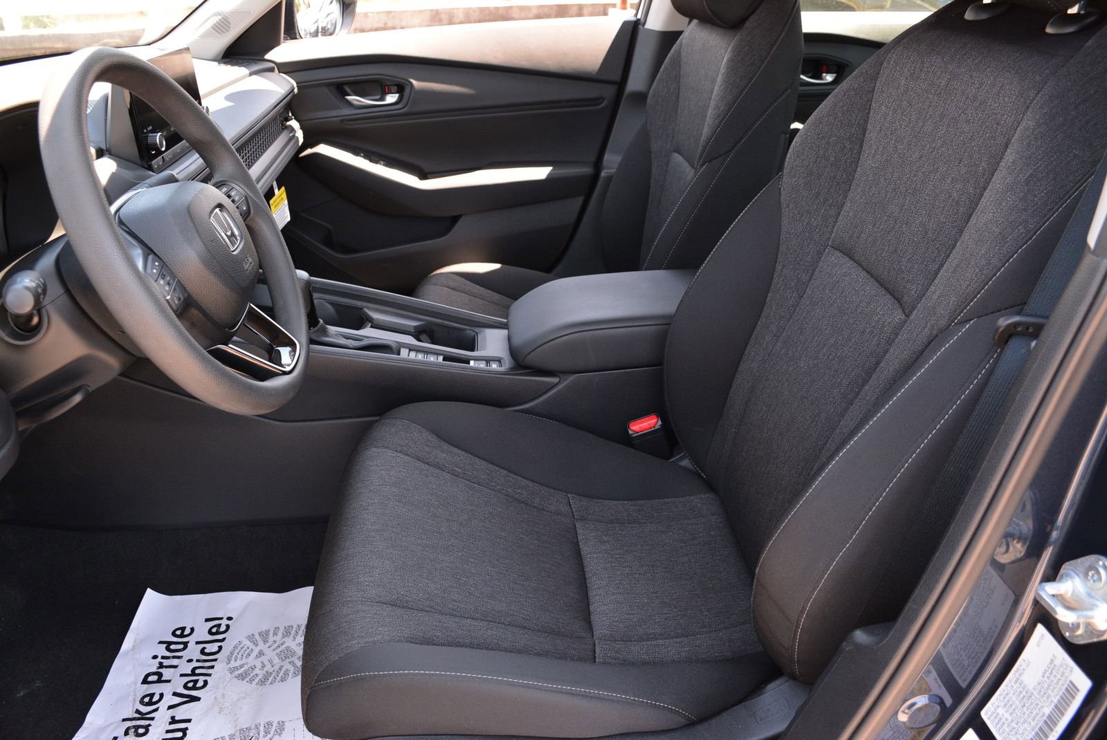 Used 2025 Honda Accord SE image 6