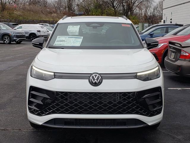 New 2026 Volkswagen Tiguan SE R-Line image 5