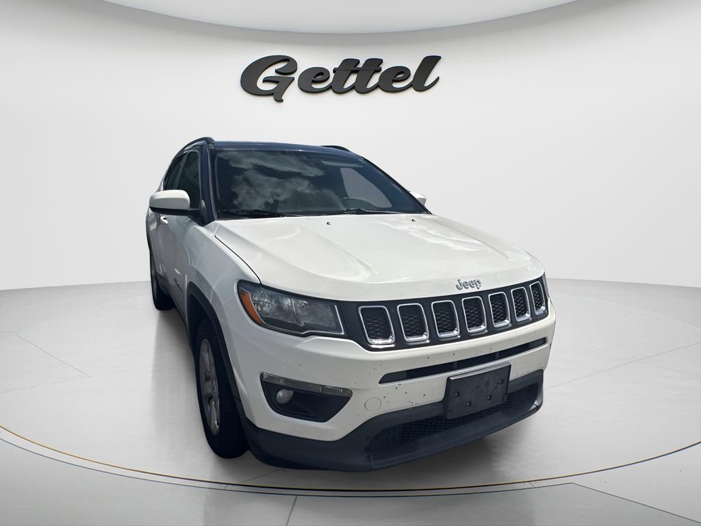 Used 2019 Jeep Compass Latitude w/ Popular Equipment Group AWD/4WD image 6