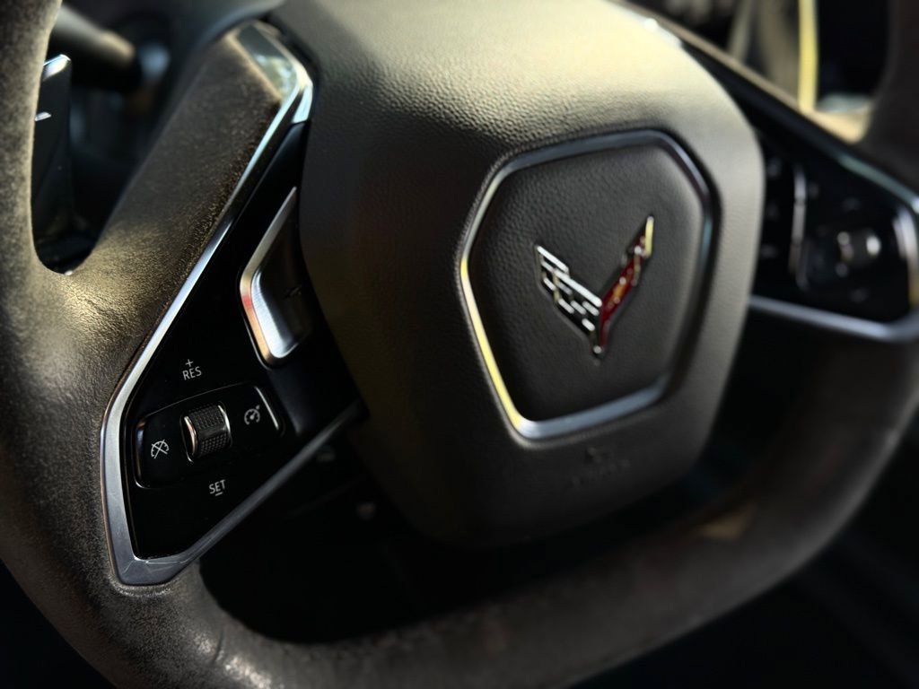 Used 2020 Chevrolet Corvette Stingray Preferred Cpe w/ 2LT Preferred Equipment Group RWD image 41