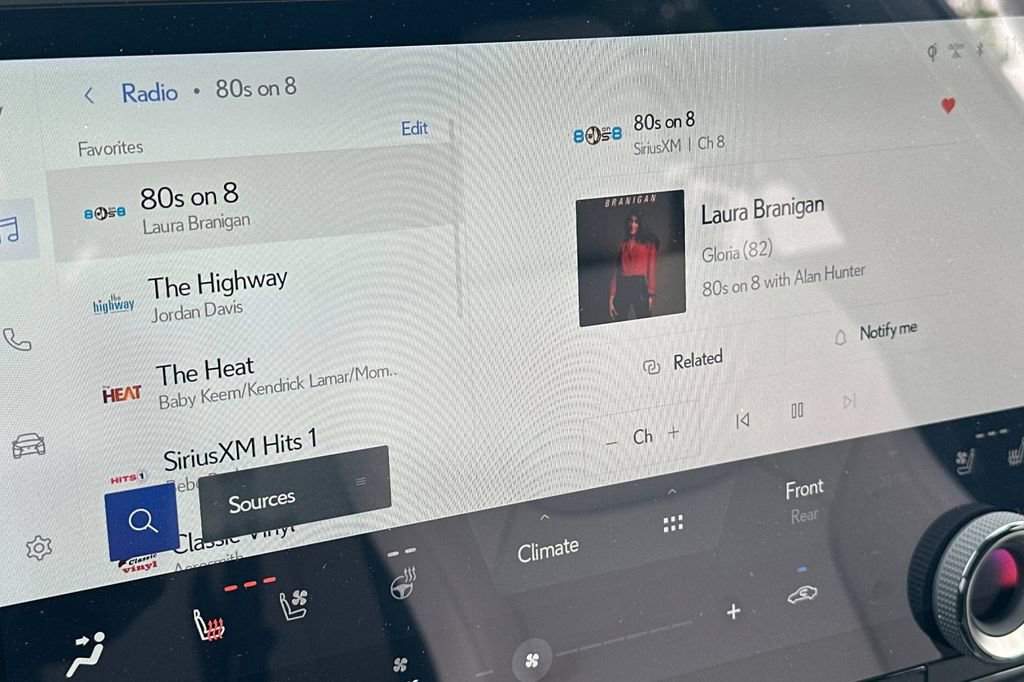 Certified 2025 Lexus RX 350 Premium w/ Convenience Package FWD image 22