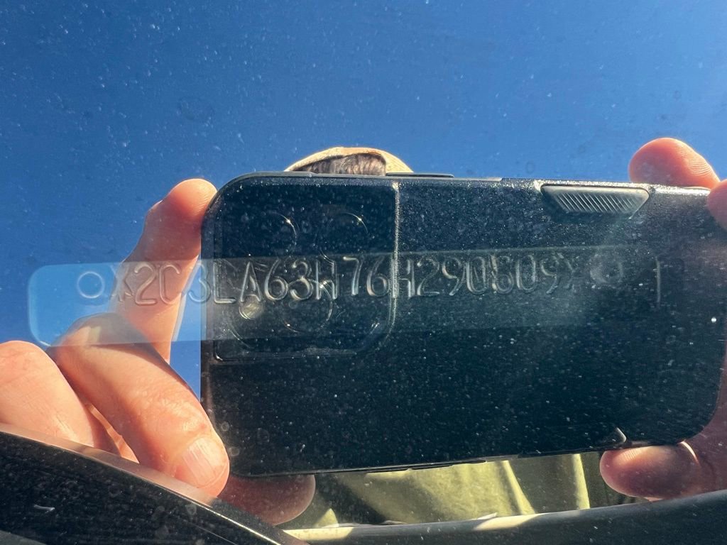 Used 2006 Chrysler 300 C w/ Protection Group II image 14