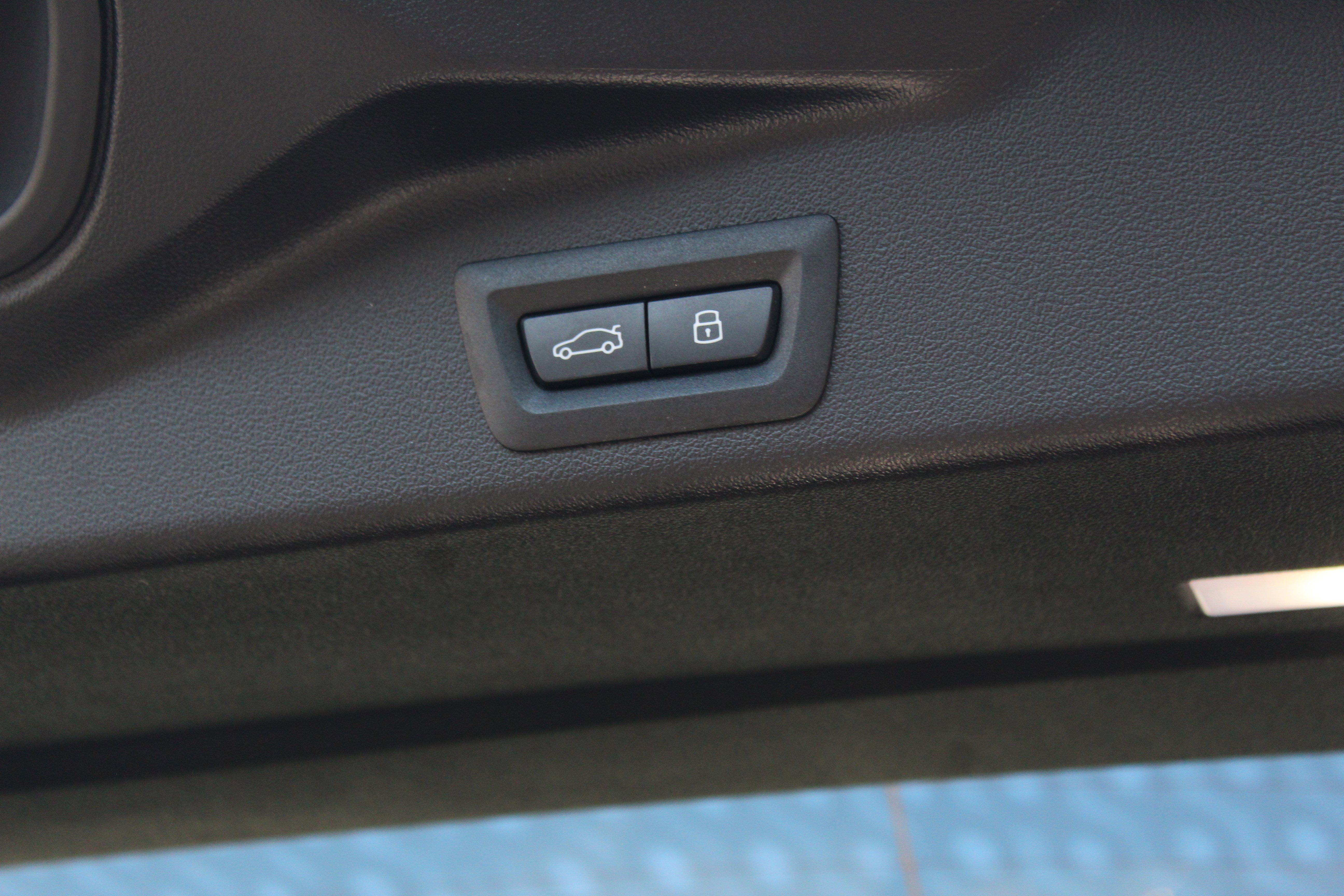 New 2026 BMW X5 M Competition w/ Executive Package image 8