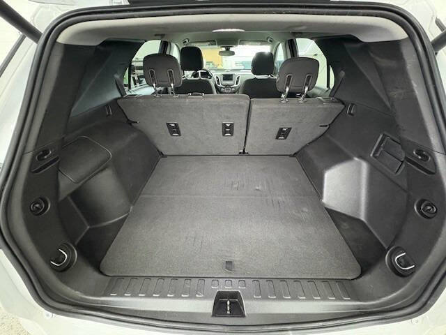 Used 2019 Chevrolet Equinox LT image 10