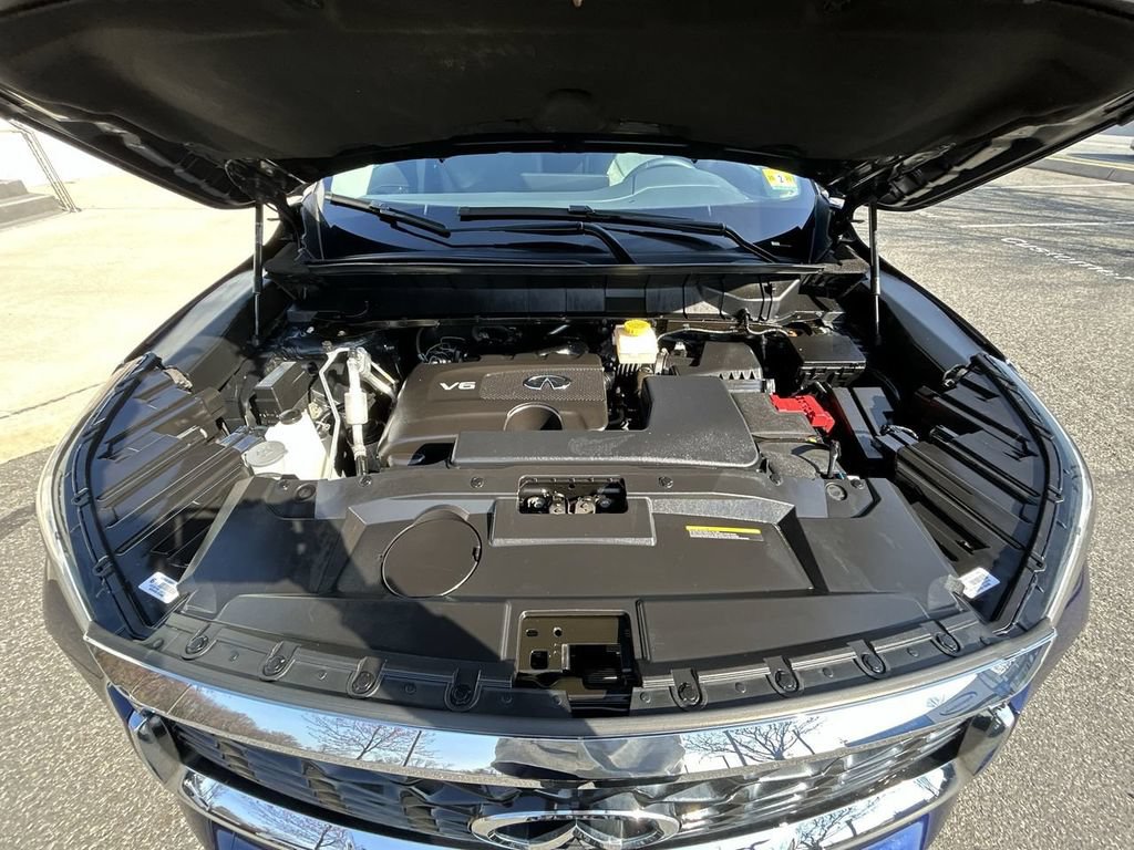 Certified 2022 INFINITI QX60 Luxe w/ Cargo Package AWD/4WD image 14