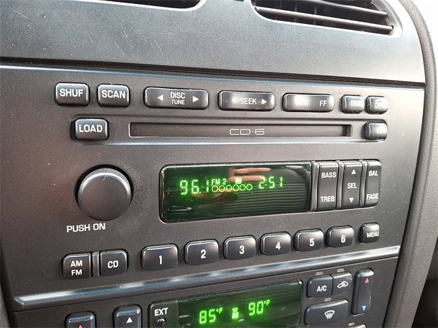 Used 2002 Ford Thunderbird image 17