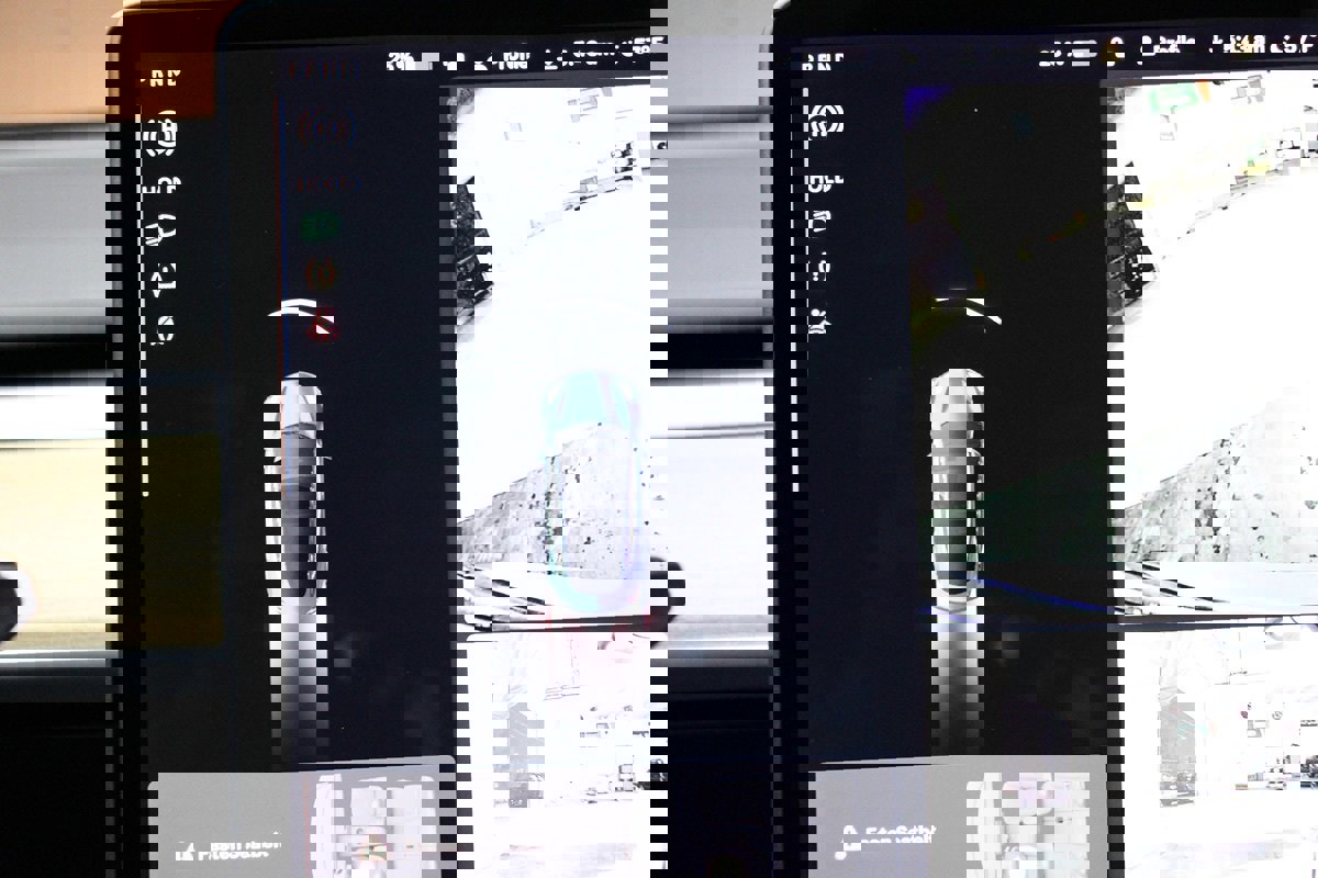 Used 2020 Tesla Model 3 Long Range image 13