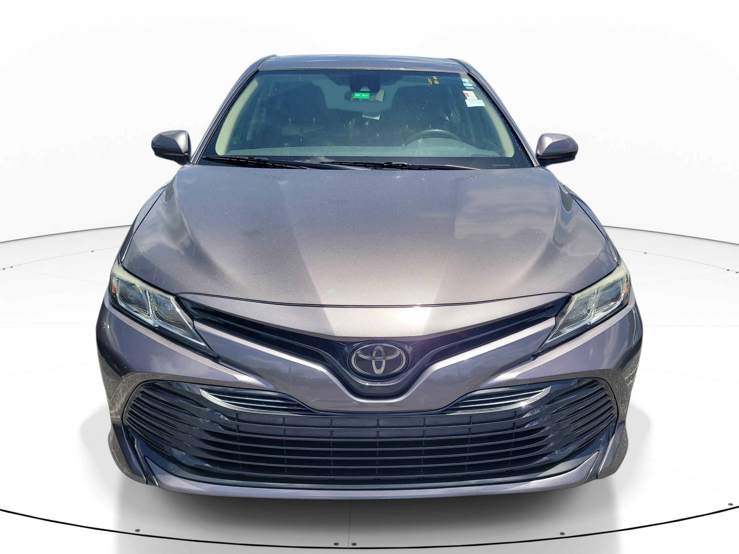 Used 2020 Toyota Camry LE FWD image 2