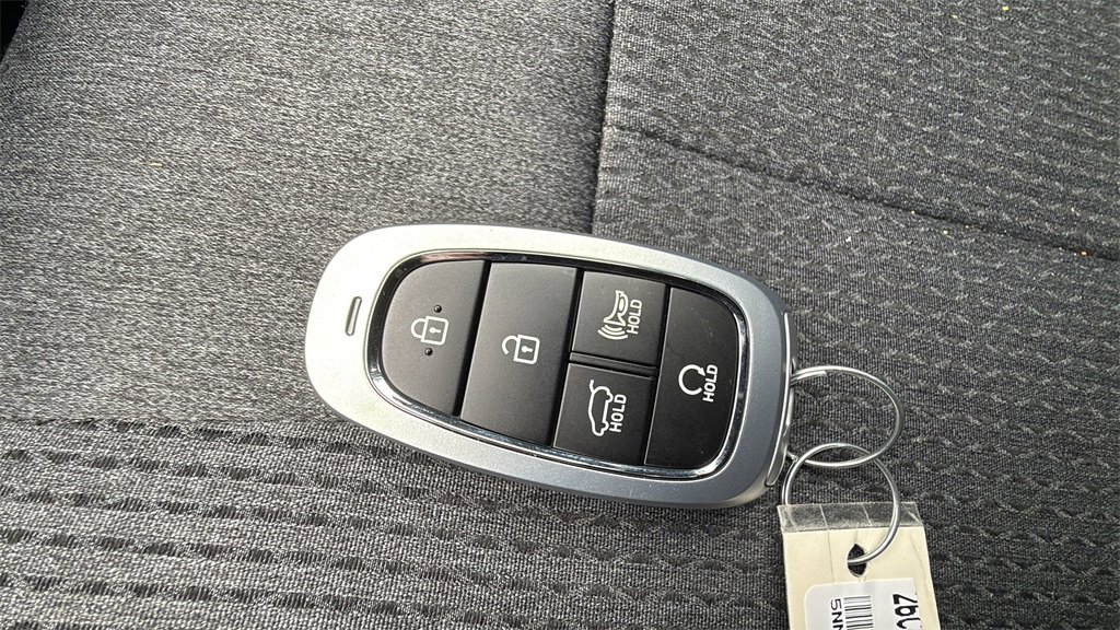 Used 2023 Hyundai Santa Fe SEL image 30