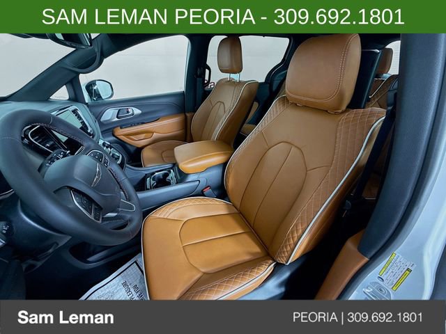 New 2026 Chrysler Pacifica Pinnacle AWD/4WD image 22