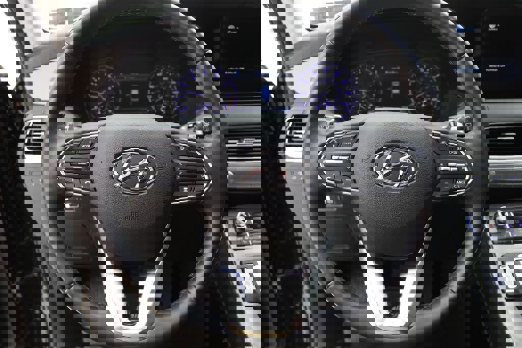 Used 2022 Hyundai Palisade SEL w/ Premium Package image 18