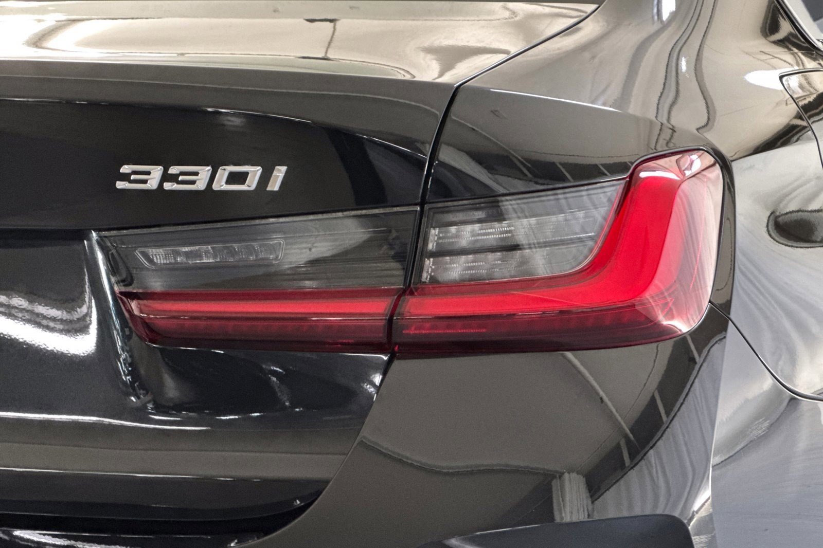 Used 2023 BMW 330i Sedan w/ Parking Assistance Package image 12