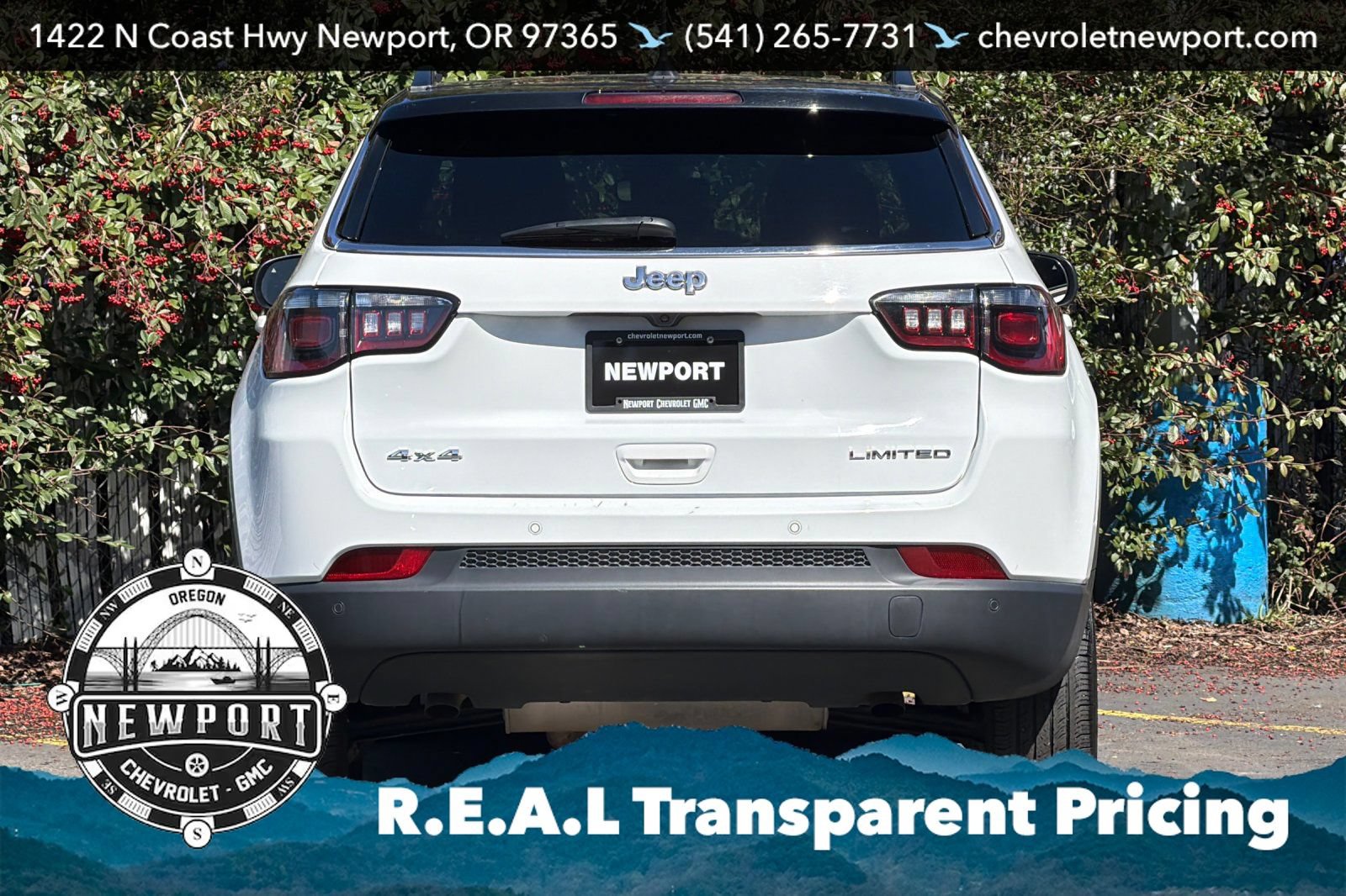 Used 2025 Jeep Compass Limited AWD/4WD image 5