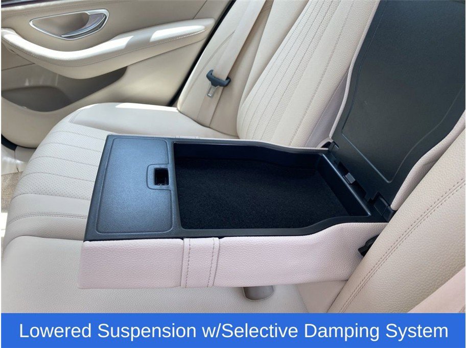 Used 2018 Mercedes-Benz E 300 w/ Premium 1 Package image 28