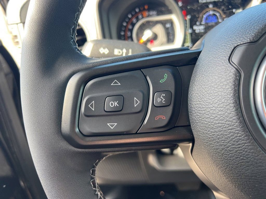New 2025 Jeep Gladiator Sport AWD/4WD image 22