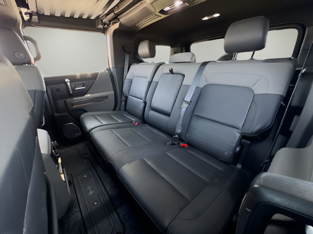 Used 2024 GMC Hummer EV 3X AWD/4WD image 19