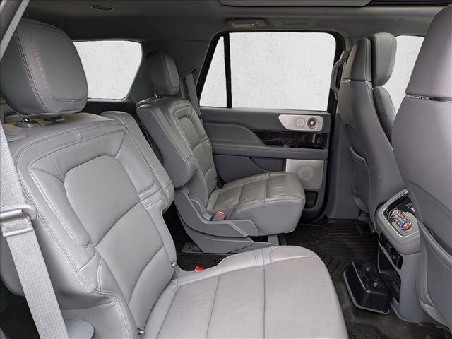 Used 2021 Lincoln Navigator Reserve w/ Luxury Package image 22