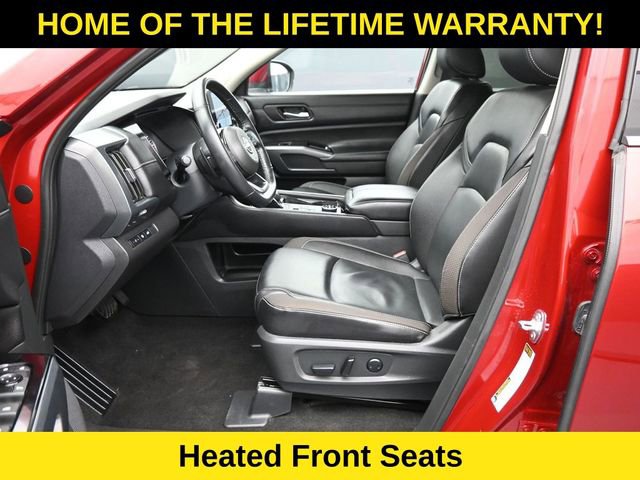 Used 2024 Nissan Pathfinder SL w/ SL Premium Package image 14