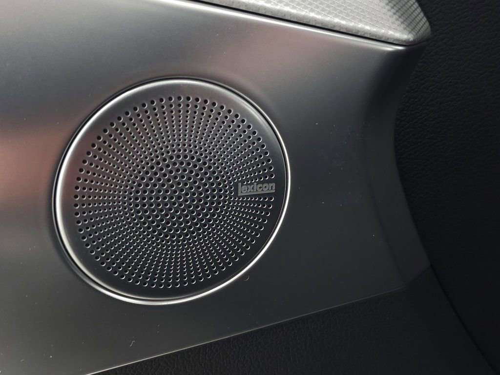 New 2026 Genesis G70 2.5T Prestige image 11