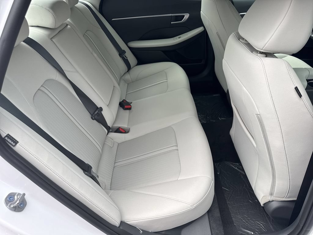 New 2026 Hyundai Sonata SEL FWD image 15